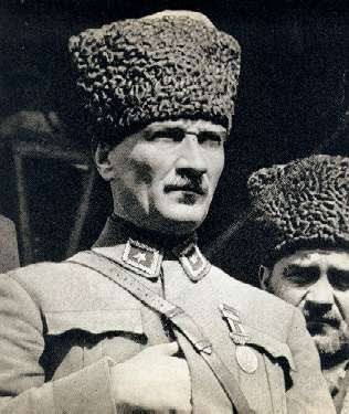 ATATÜRK'ün 21 Mart 1923 tarihinde yaptığı konuşmada, Türk kadınının Millî Mücadele’deki hizmetlerini anlatan sözleri