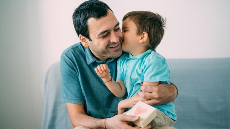 BABALAR GÜNÜ MESAJLARI