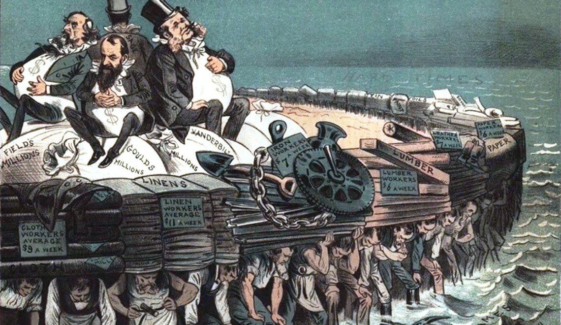 Burjuvazi, tarihte son derece devrimci bir rol oynamıştır.