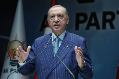 Erdoğan, partisinin il başkanları toplantısında konuştu.